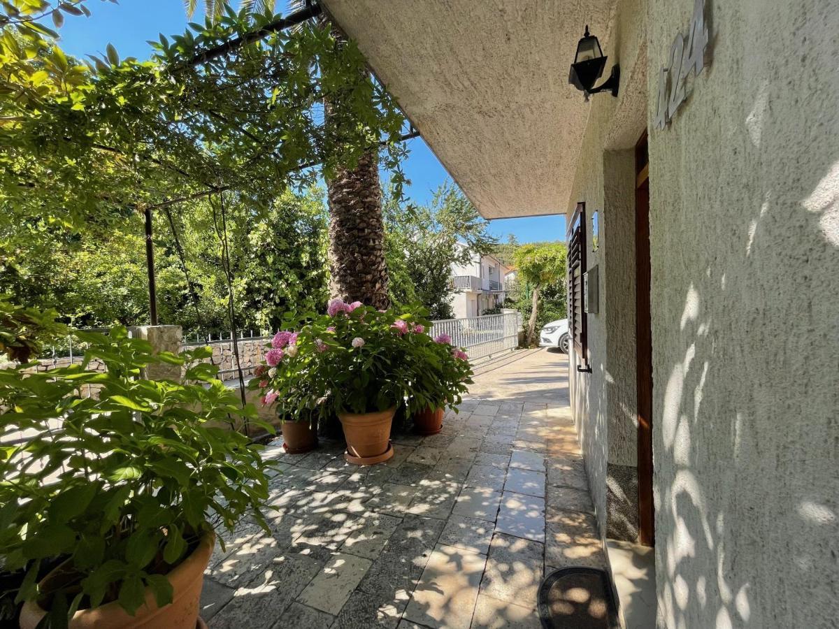 Hvar Guesthouse - Double Bedroom With Private Bathroom Елса Экстерьер фото
