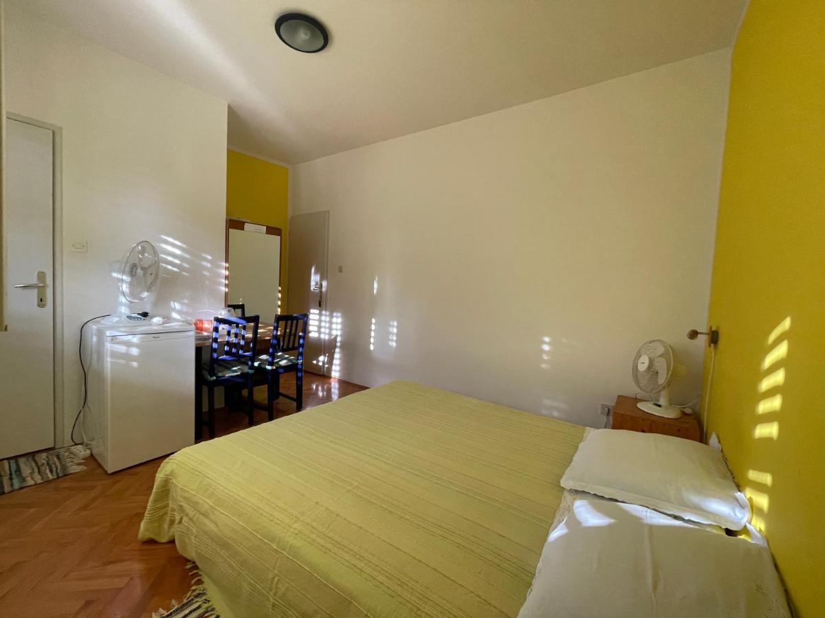 Hvar Guesthouse - Double Bedroom With Private Bathroom Елса Экстерьер фото