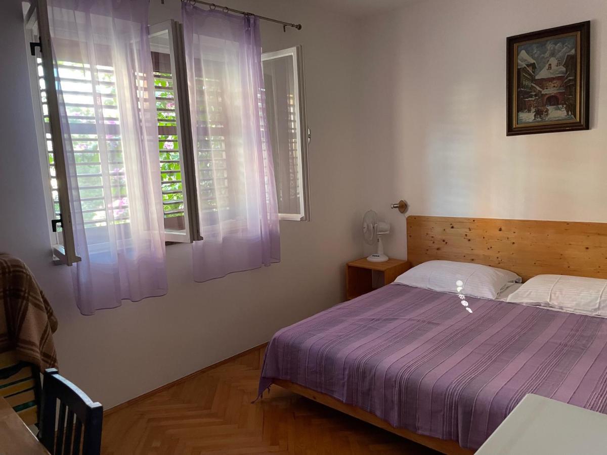 Hvar Guesthouse - Double Bedroom With Private Bathroom Елса Экстерьер фото