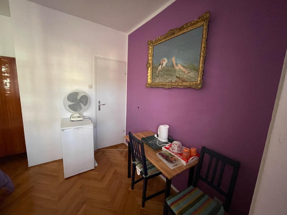 Hvar Guesthouse - Double Bedroom With Private Bathroom Елса Экстерьер фото