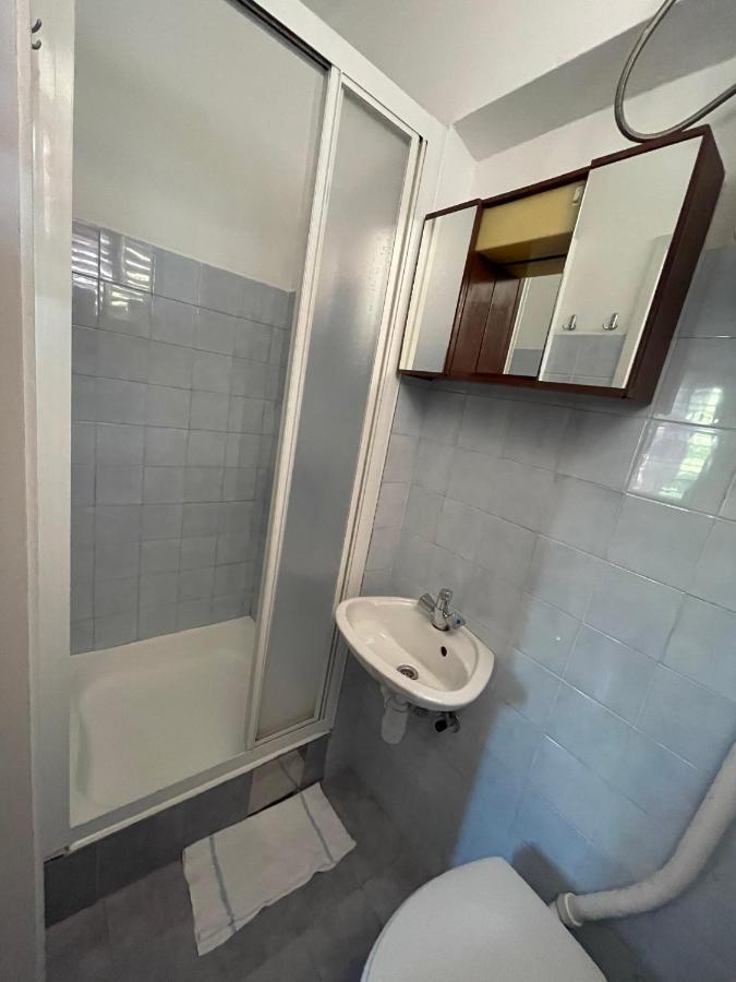 Hvar Guesthouse - Double Bedroom With Private Bathroom Елса Экстерьер фото